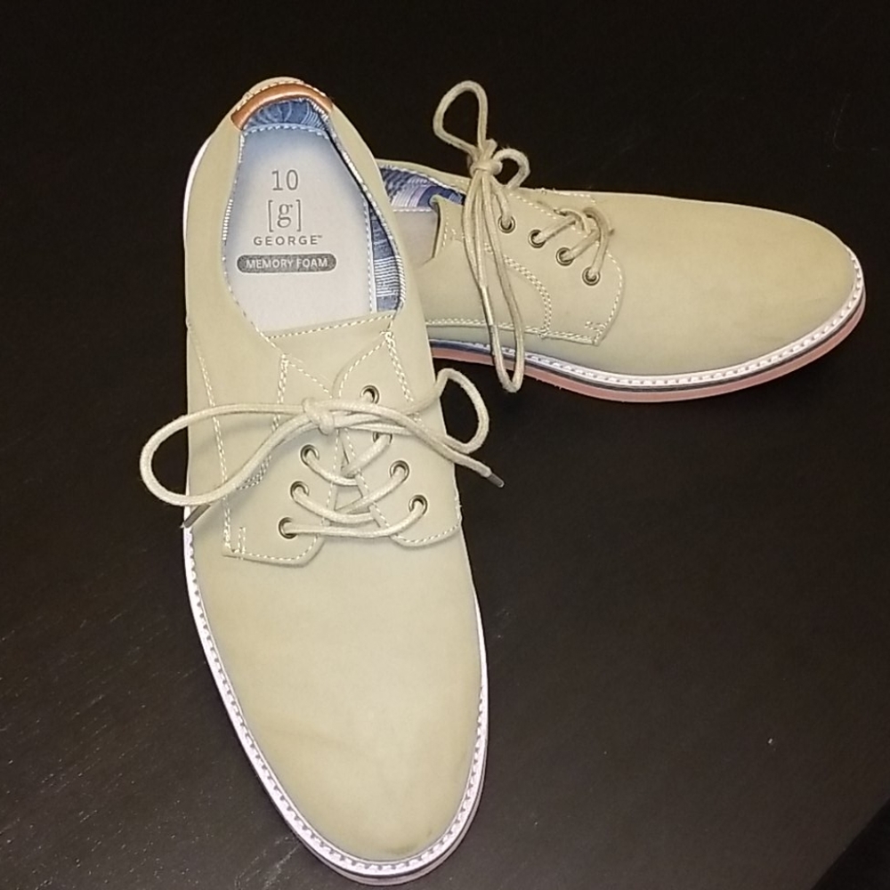 GEORGE Brand ~ Men 10 Memory Foam